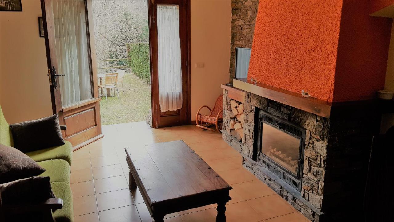 Apartamentos Rurales Les Barnedes Mollo Exterior photo